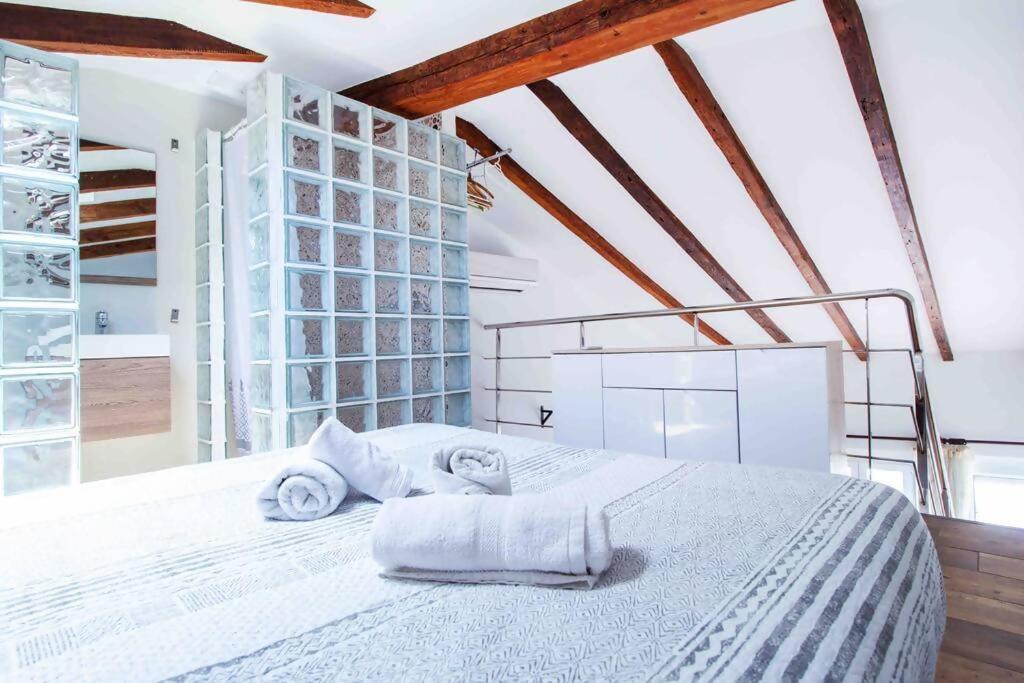 Acogedor Duplex Con Terraza Interior En La Playa Daire Valensiya Dış mekan fotoğraf